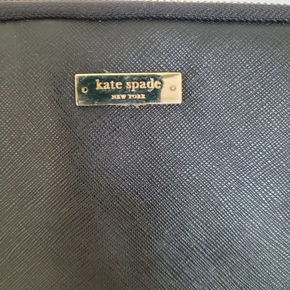 Kate Spade Black Solid Universal Laptop Slim Sleeve Pouch Zip‎ 13